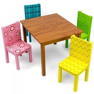 Muebles divertidos para niños Juego de mesa y 4 sillas de madera, diseños inspirados en dibujos animados de Imagination Generation 