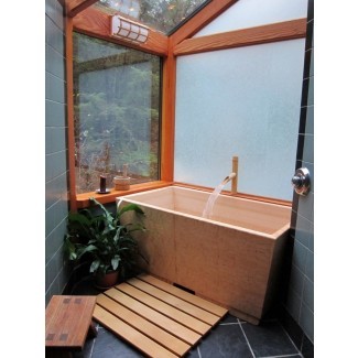  Las bañeras de estilo japonés se enganchan en el baño de los EE. UU. ... 