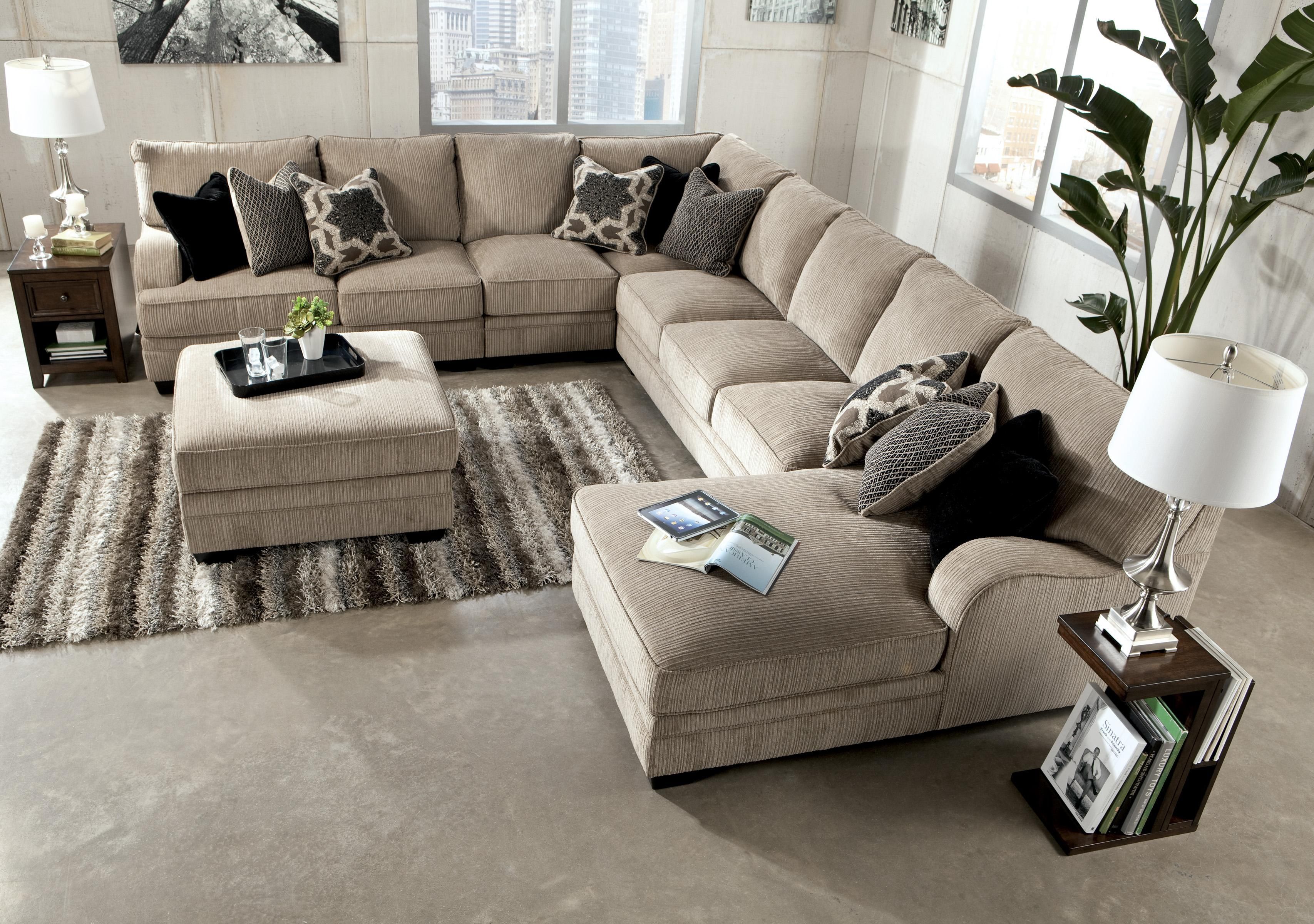 Sectional with chaise | Muebles de sala modernos, Sofás ...