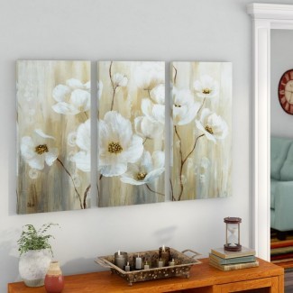  Imagen de varias piezas de 'Shimmering Blossoms' en lienzo envuelto 