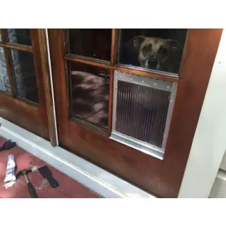  Puerta para perros de bricolaje para paneles de ventana de puerta francesa - howchoo 
