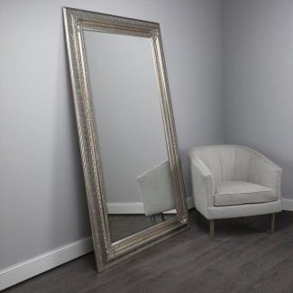  Espejo de pared con marco de madera 