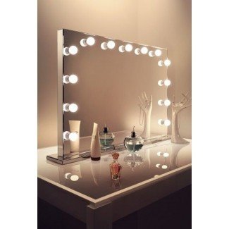  Más de 25 mejores ideas sobre la mesa de maquillaje con luces en Pinterest ... 