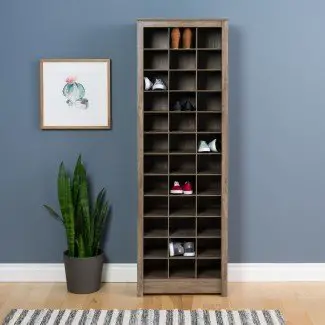  Gabinete de almacenamiento de zapatos que ahorra espacio en Prepac, gris derivado 
