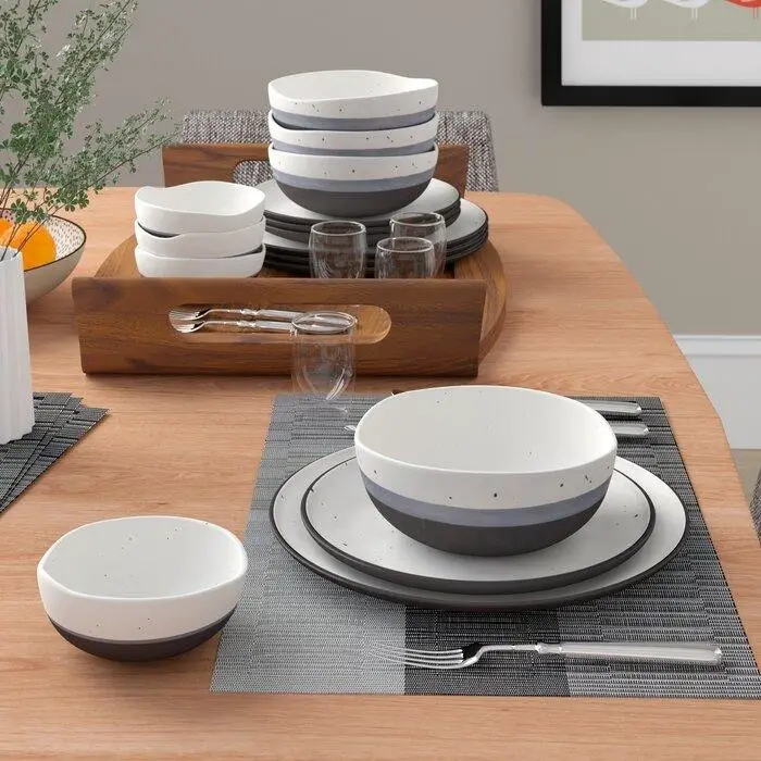 Charcoal Off-White Steel Gray Stoneware Dinnerware Set Juego de vajilla de gres gris acero gris oscuro