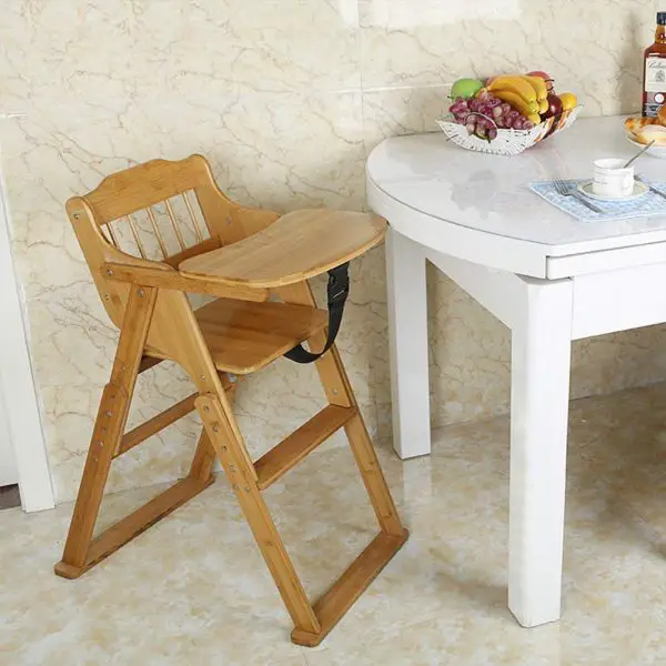 Las sillas plegables de madera para el hogar son duraderas, saludables,  respetuosas con el medio ambiente, insípidas, plegables y ahorran espacio