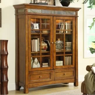 Librería estándar tradicional con acabado de roble americano